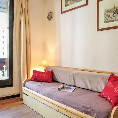 Le Triolet-6 By Interhome