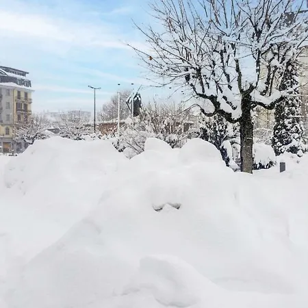 Le Triolet-6 By Interhome